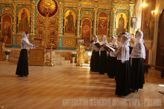Итоговый экзамен воспитанниц епархиального училища в стенах Казанского собора, 04.06.2013г.